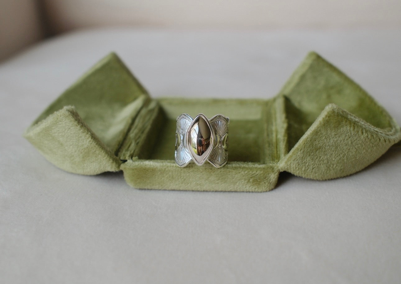 Rare Mohawkite Wide Band Ring - size 7.5