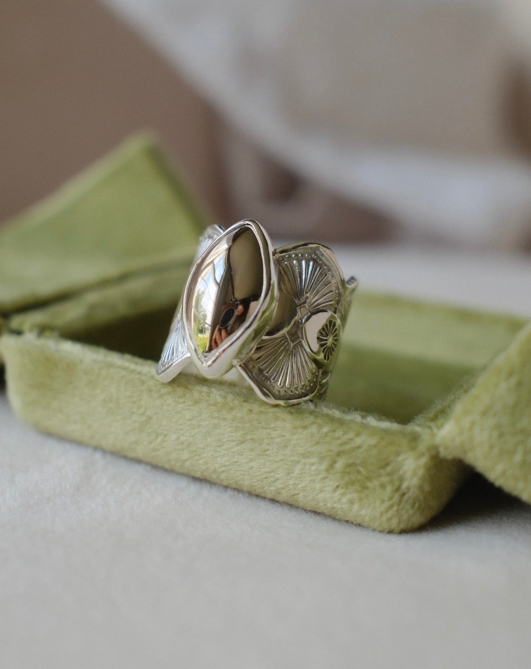 Rare Mohawkite Wide Band Ring - size 7.5