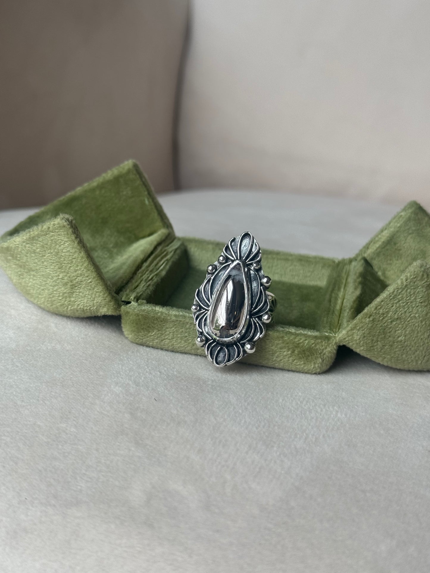 Mohawkite Desert Vine Ring - size 8