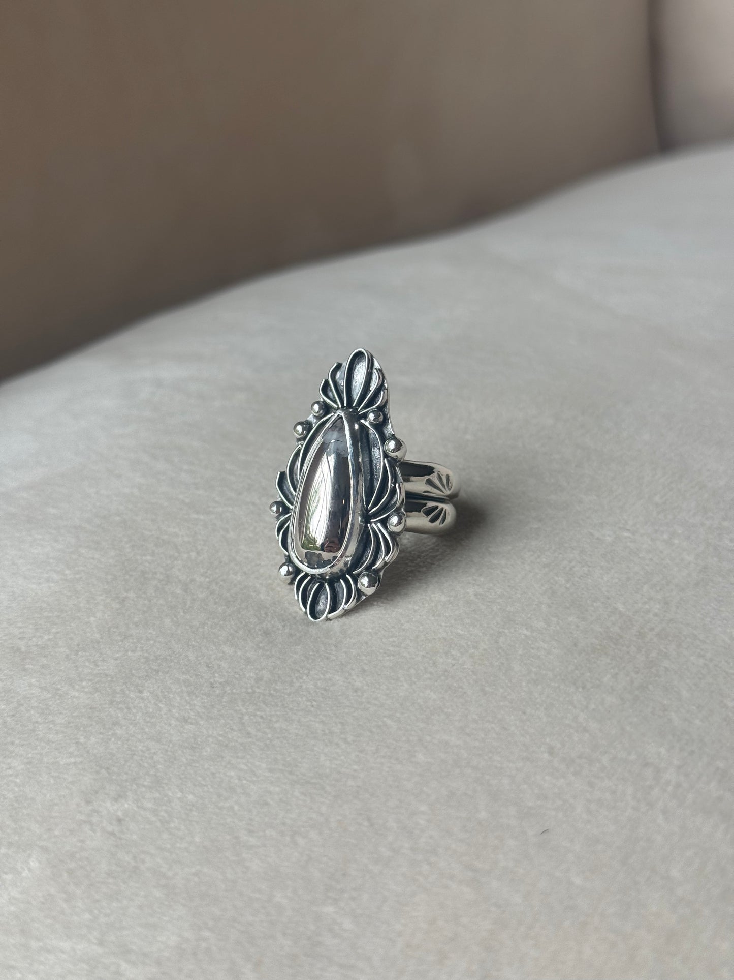 Mohawkite Desert Vine Ring - size 8