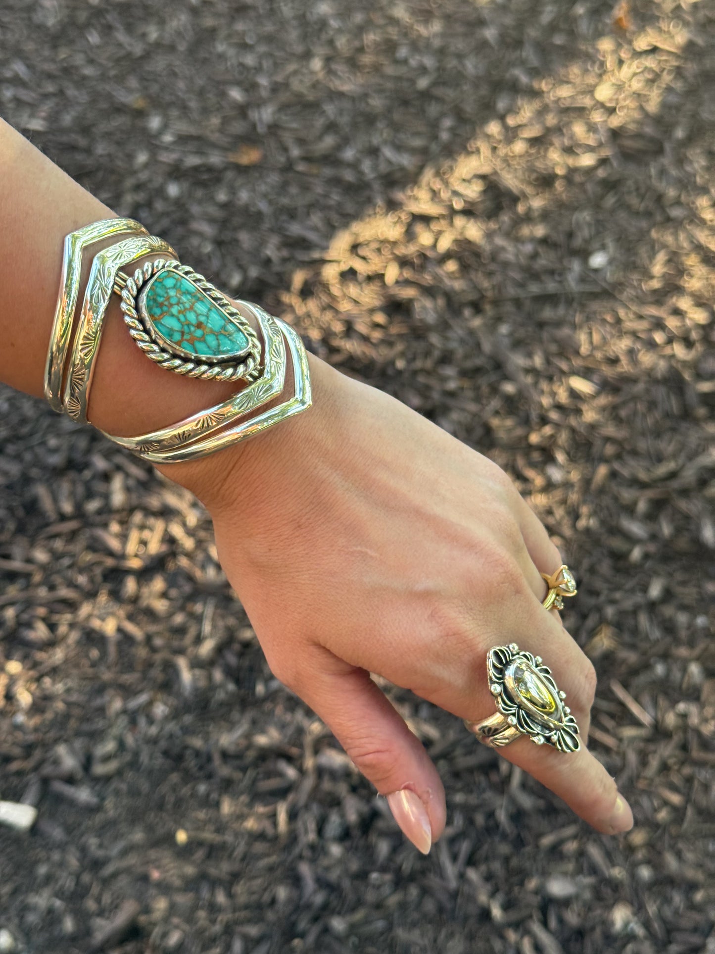 Blue Gem Contour Cuff - 6in wrist (small)