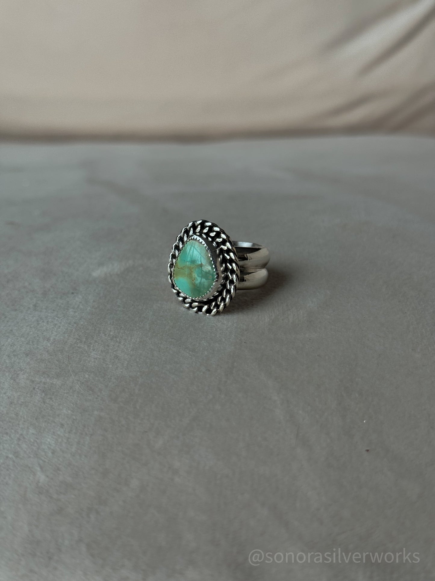 Royston Curb Chain Ring - size 5.25