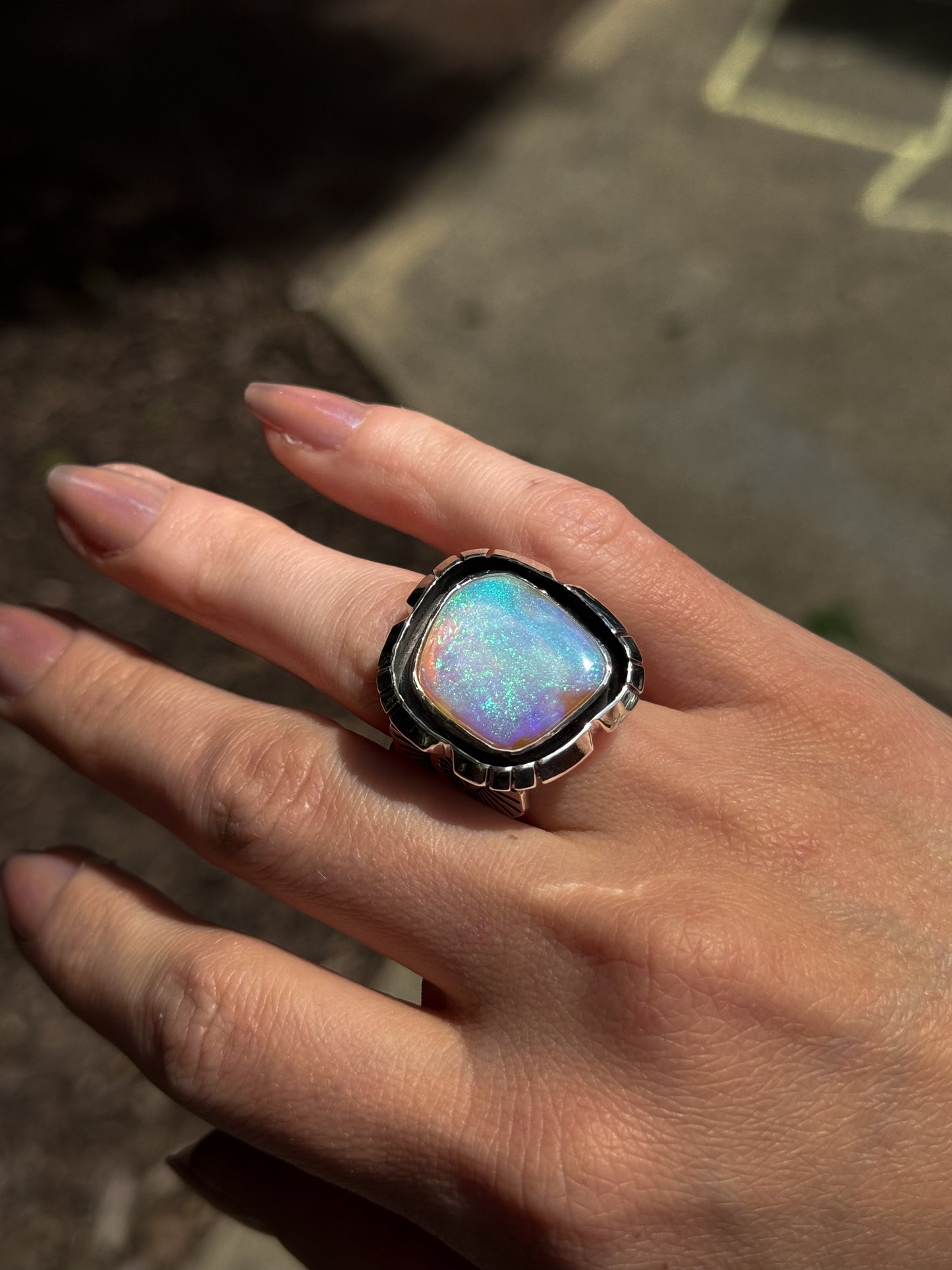 14 ct solid Australian Pipe Opal Wide Band Ring - size 6.5