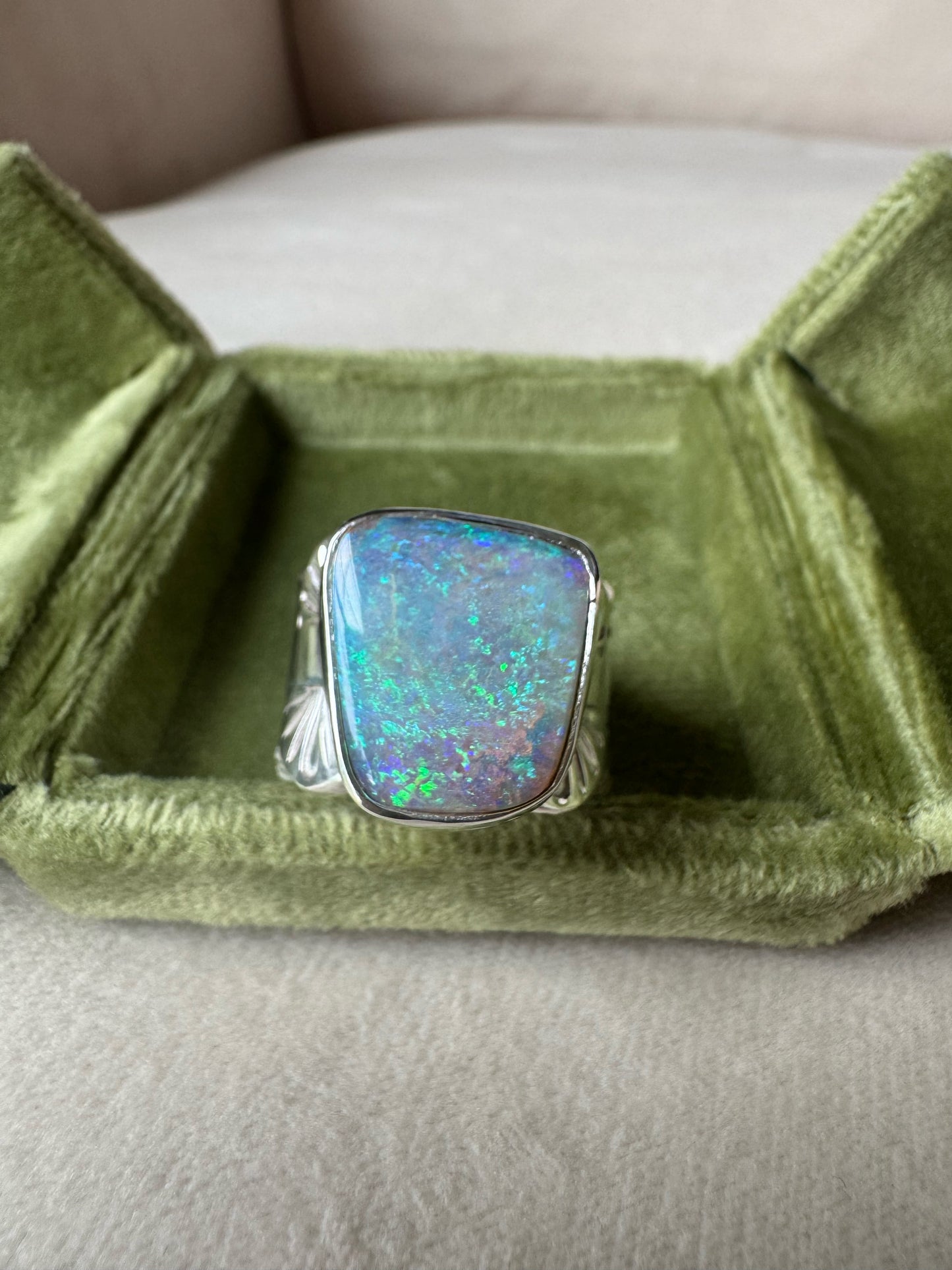 9.6 ct Australian Pipe Opal Wide Band Ring - size 7.75